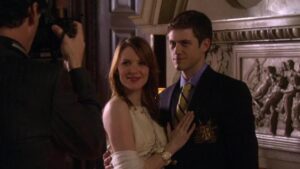 Смотреть на Лордфильм 2.0 Сериал Сплетница 2007