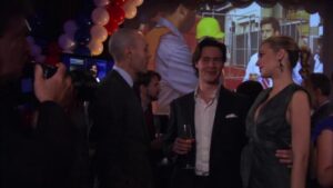 Смотреть на Лордфильм 2.0 Сериал Сплетница 2007